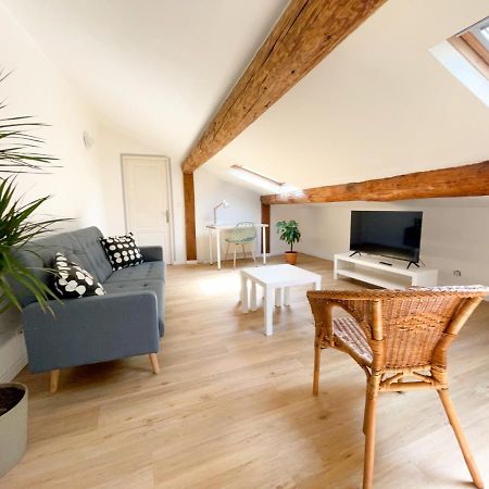 סלון-דה-פרובנס Spacieux Duplex Central Avec Terrasse Tropezienne מראה חיצוני תמונה