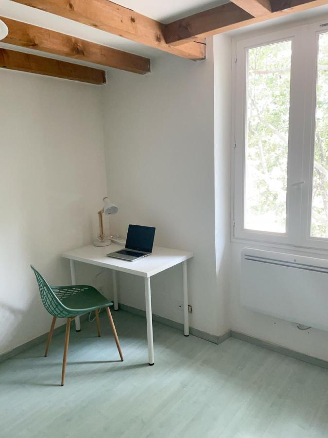 סלון-דה-פרובנס Spacieux Duplex Central Avec Terrasse Tropezienne מראה חיצוני תמונה