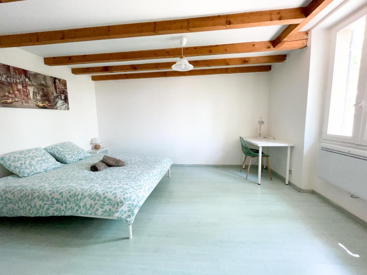 סלון-דה-פרובנס Spacieux Duplex Central Avec Terrasse Tropezienne מראה חיצוני תמונה